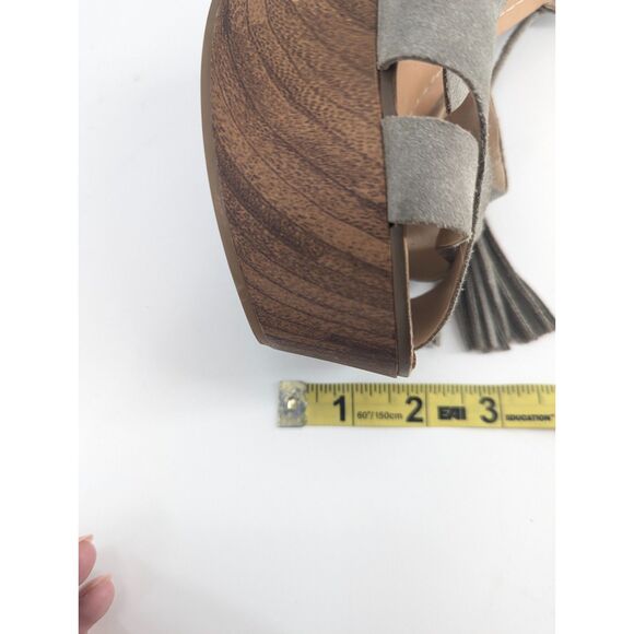 Guess Prenna Suede Leather Tassel Wooden Chunky Platform Sandals Heels Size 9.5 - Picture 10 of 11